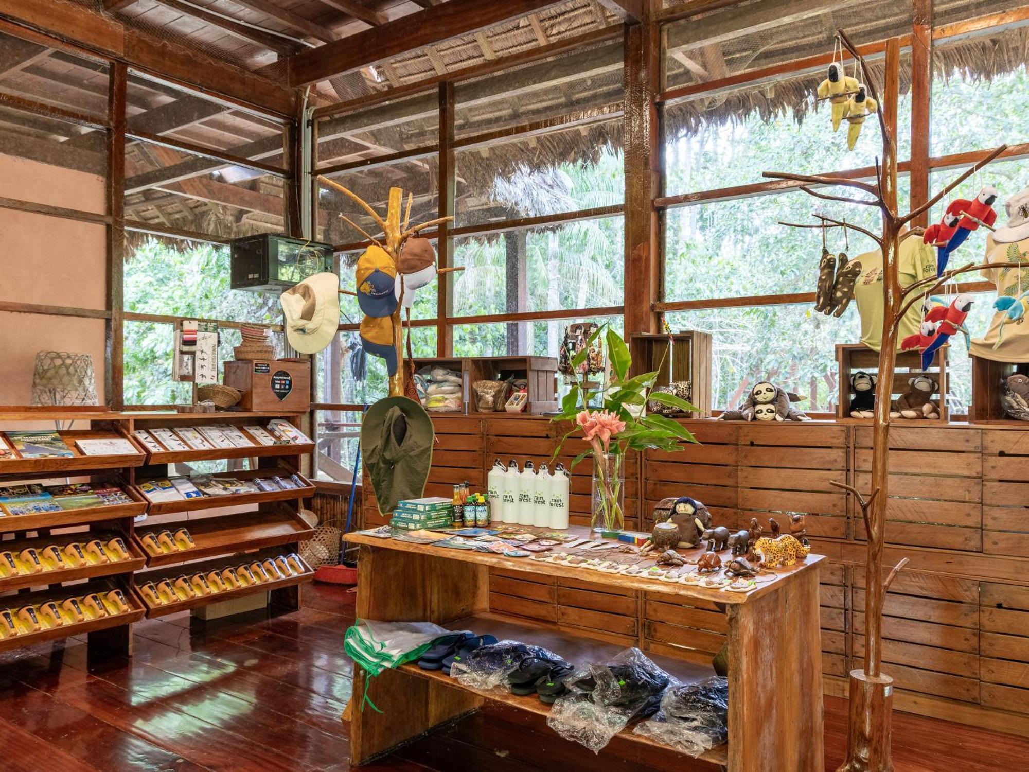 Refugio Amazonas Lodge Tambopata Exterior photo