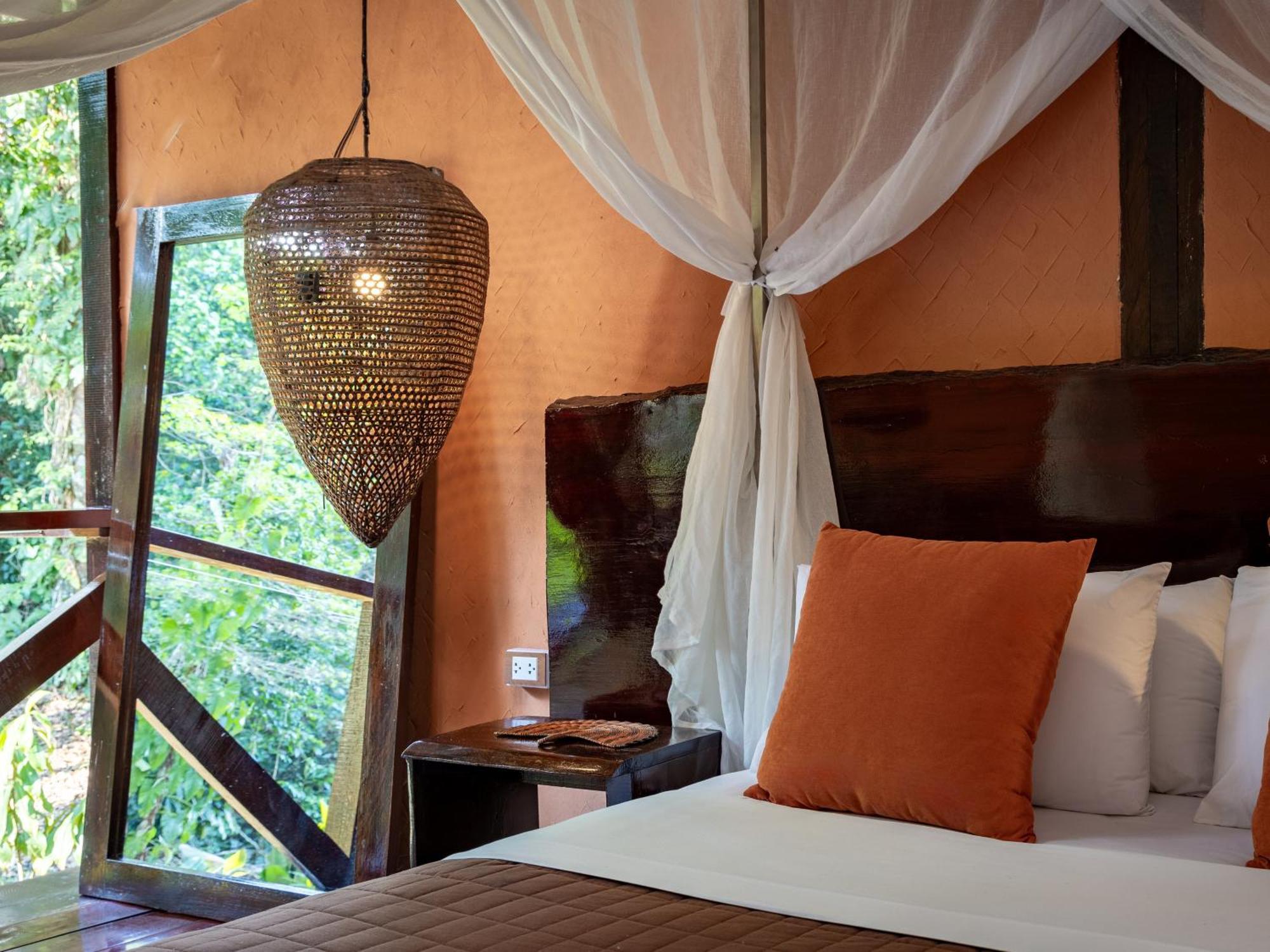 Refugio Amazonas Lodge Tambopata Exterior photo