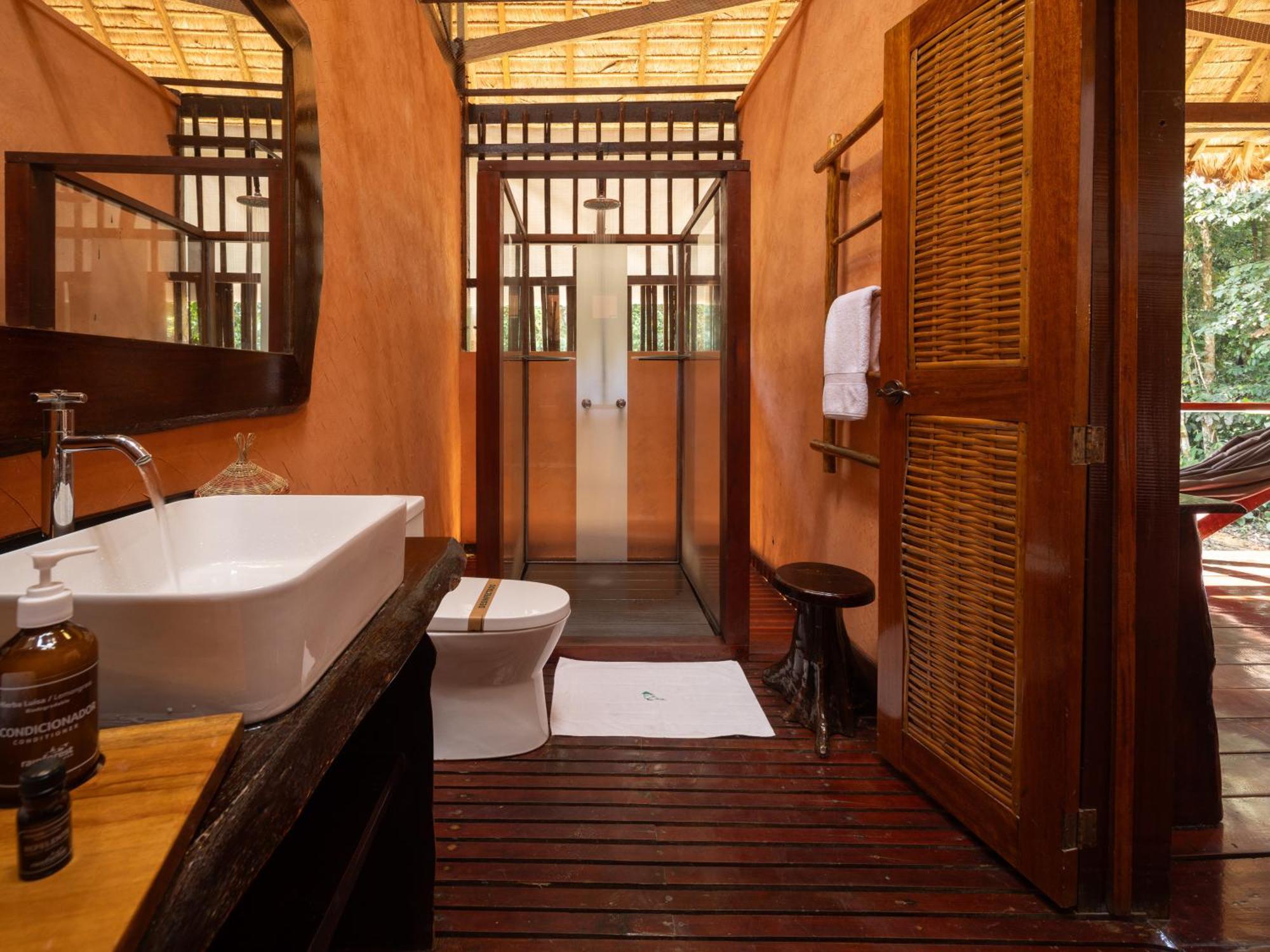 Refugio Amazonas Lodge Tambopata Exterior photo